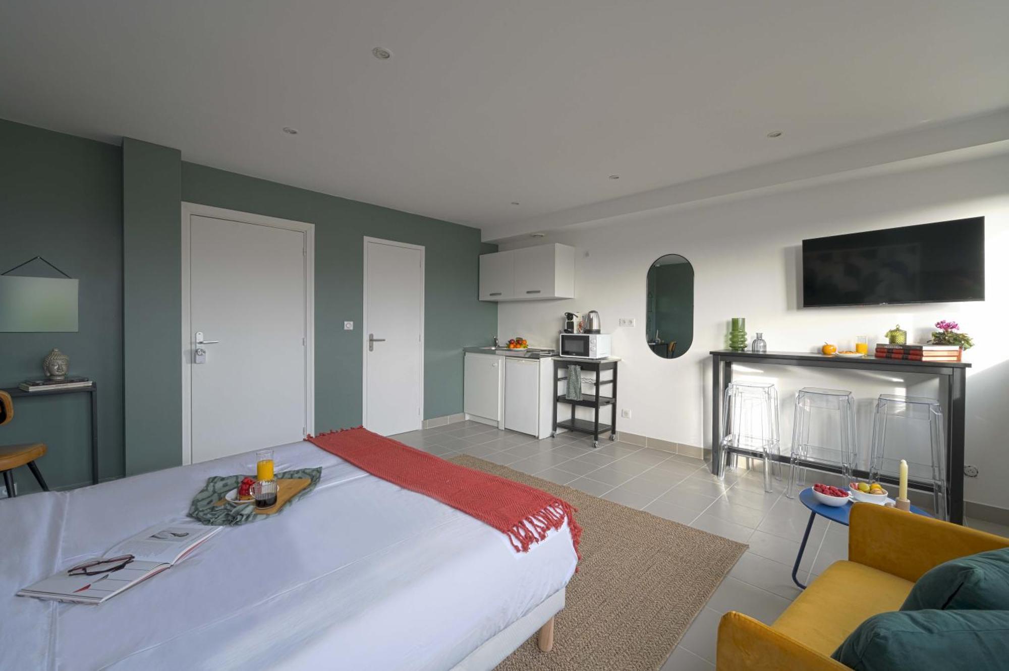 Modern Bright Apartment In Appart'Hotel Saint-Maur-des-Fosses ภายนอก รูปภาพ