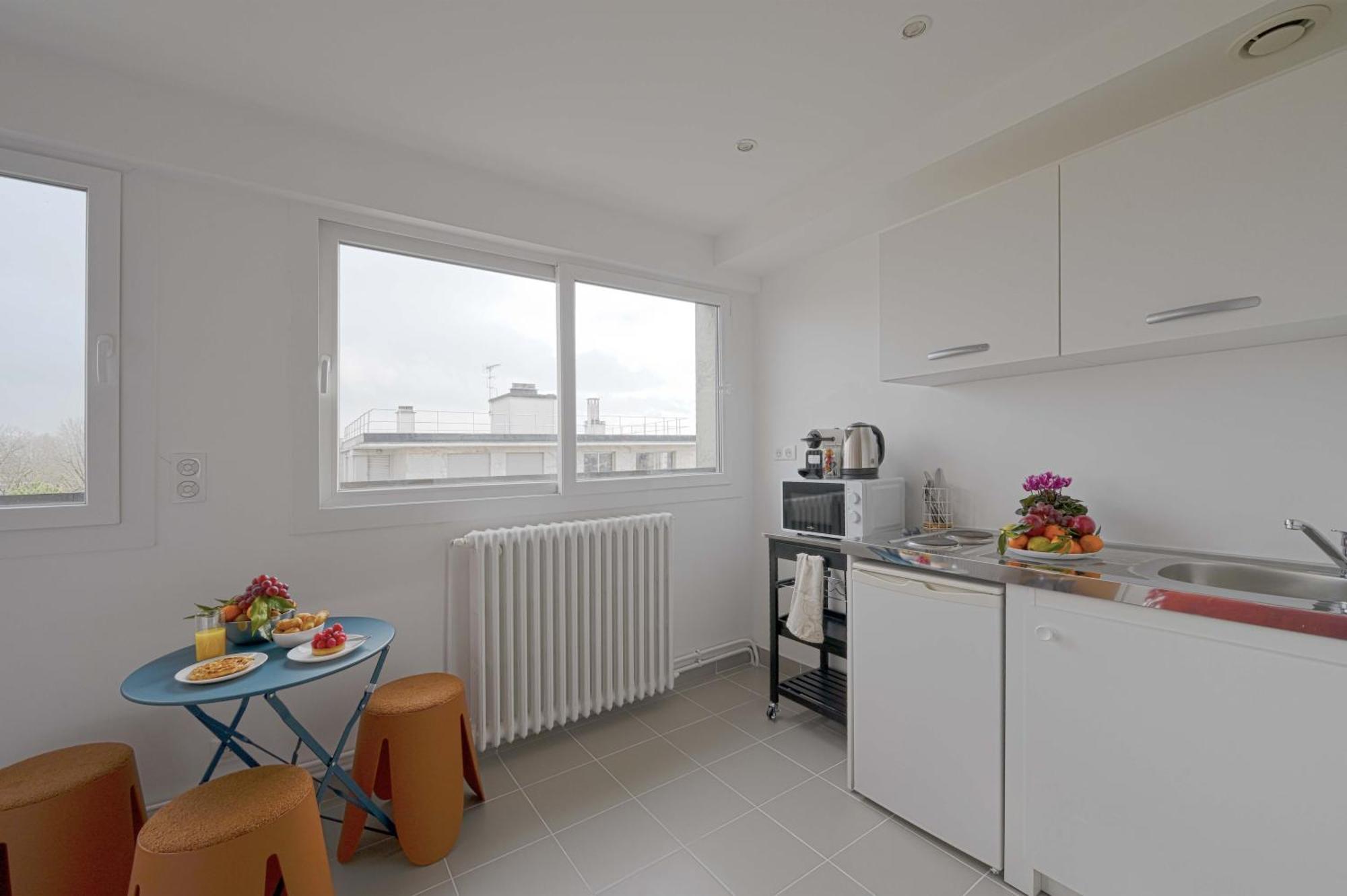 Modern Bright Apartment In Appart'Hotel Saint-Maur-des-Fosses ภายนอก รูปภาพ